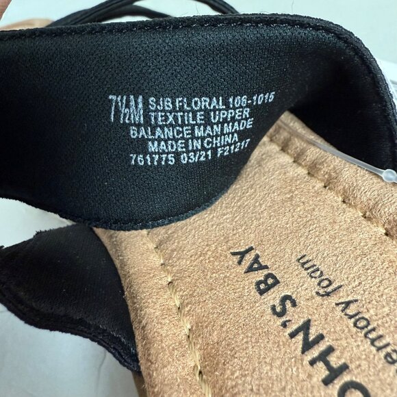 St Johns Bay Strappy Sandals Size 7.5 Black Memory Foam Flat Comfort Summer Fash - Picture 9 of 13